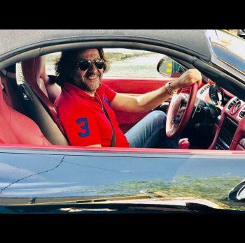 شاهد .. سيارة فادي شربل الباهظة الثمن تخطف الأنظار..وإليكم سعرها - بالفيديو