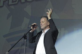 شاهد .. بالصور - نقولا الأسطا سفيراً للسلام