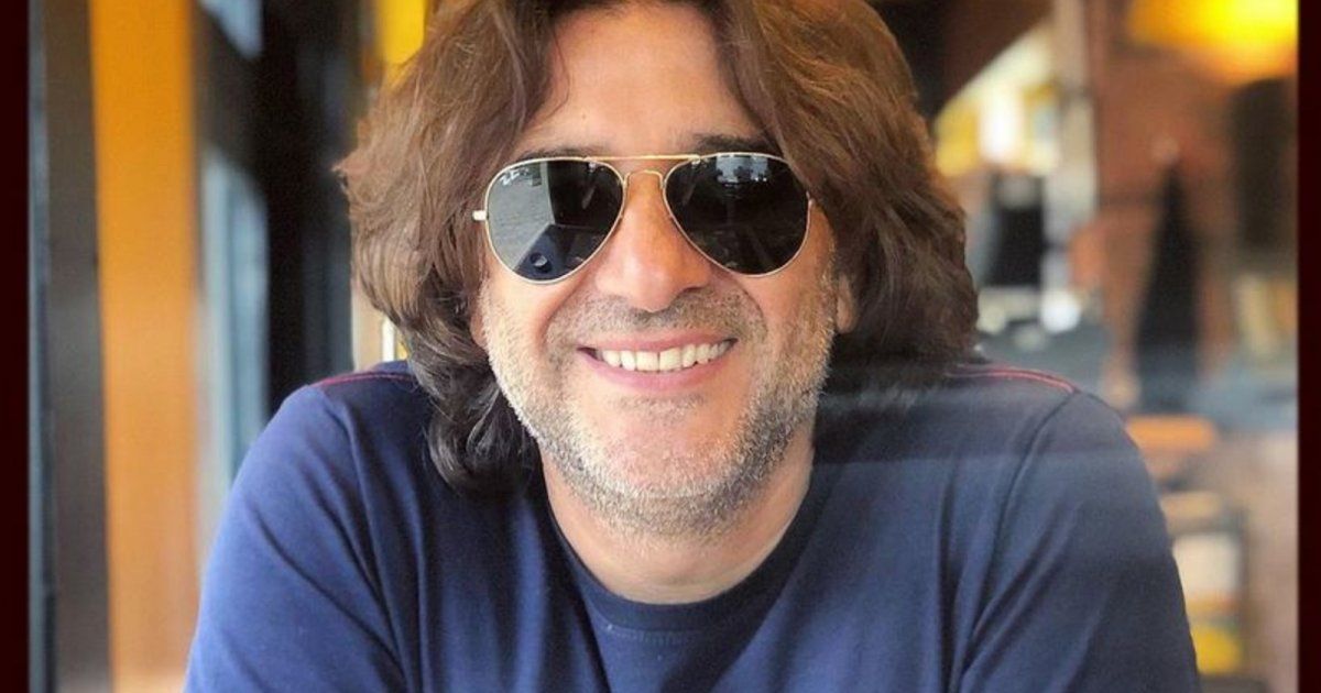 شاهد .. سيارة فادي شربل الباهظة الثمن تخطف الأنظار..وإليكم سعرها - بالفيديو