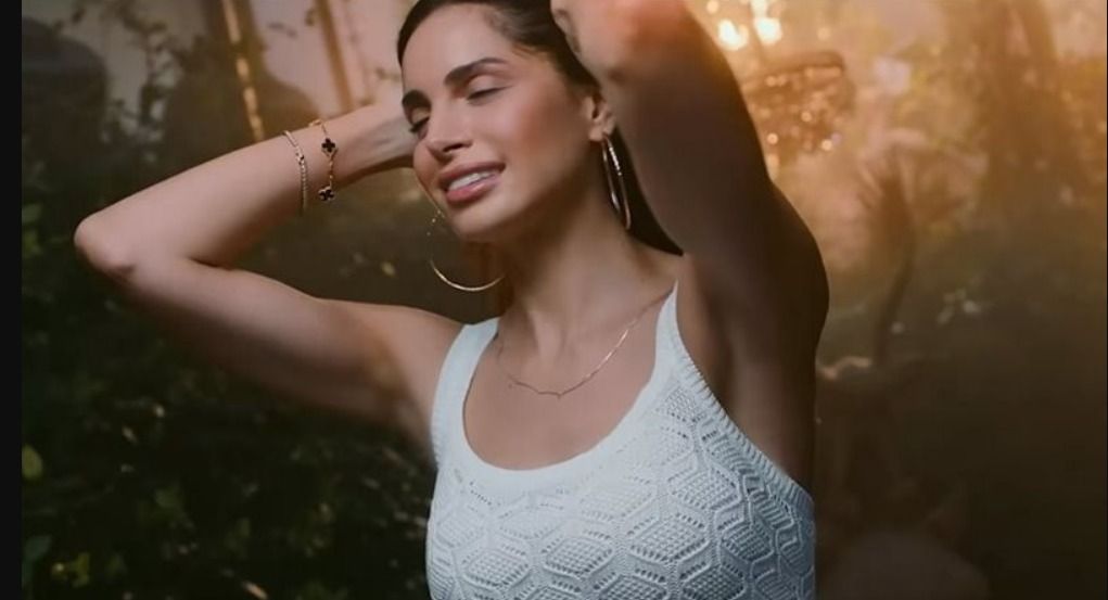 وسع لصوت مصر الحقيقي أمال ماهر :كلنا معاكي