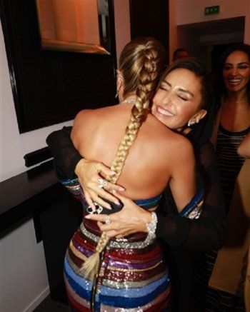 شاهد .. بعد مايا دياب .. درة التونسية تثير الجدل بصورتها مع ابنة أحد أهم داعمي دولة إسرائيل