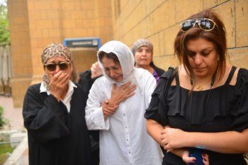 شاهد .. نجوم يشاركون في تشييع جثمان احمد سامي العدل