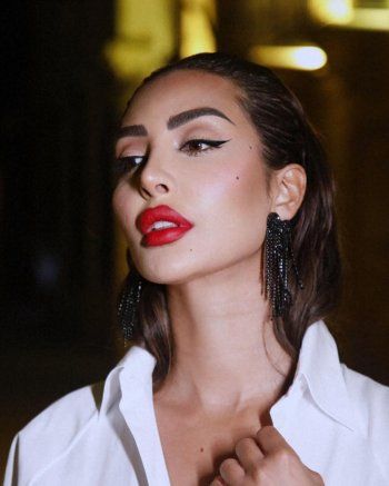 شاهد .. بالصور-بفستان أبيض مكشوف الظهر..نور الغندور بأناقة لا توصف