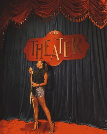 شاهد .. بالصور- يارا السكري تلمع كالنجوم بلوك يحبس الأنفاس