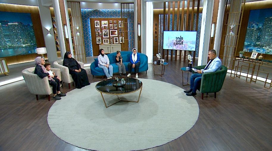 واحد من الناس يستضيف ثلاث مواهب الليلة