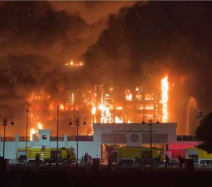 أخبار مصر | فريق أمني برئاسة وزير الداخلية لمعرفة أسباب حريق مديرية أمن الإسماعيلية