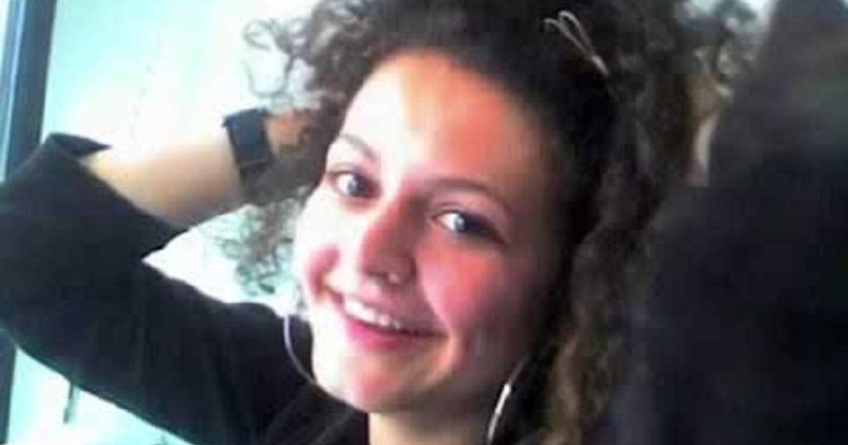 شاهد .. "بيسان شو نفع الدني بلاكي" .. وردة ذبلت في ليالي نيسان هل تذكرون هذه الأغنية ؟