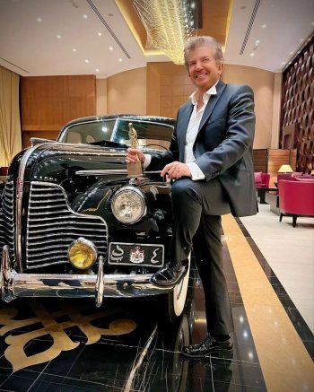 شاهد .. بالصورة - وليد توفيق مكرماً في مهرجان العراق الدولي