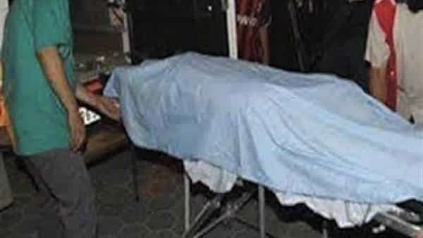 أخبار مصر | فيديو مرعب.. اتفرج لحظة سقوط رافعة سيارات على عامل بالسعودية