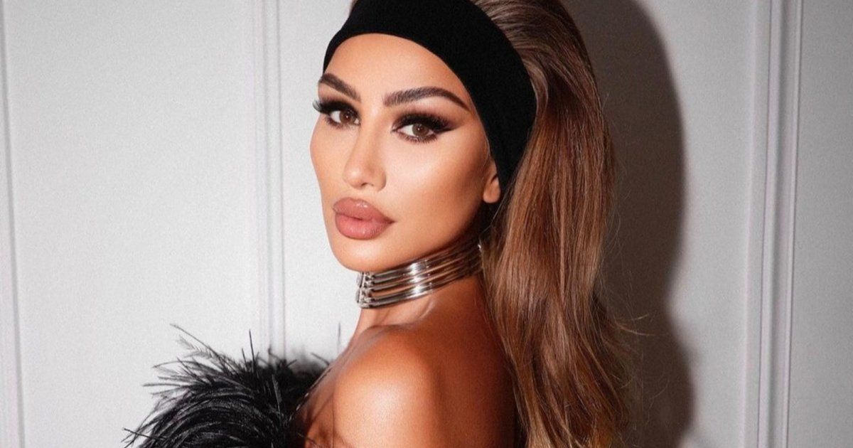 شاهد .. ماذا يوجد في حقيبة يد مايا دياب؟ - بالفيديو