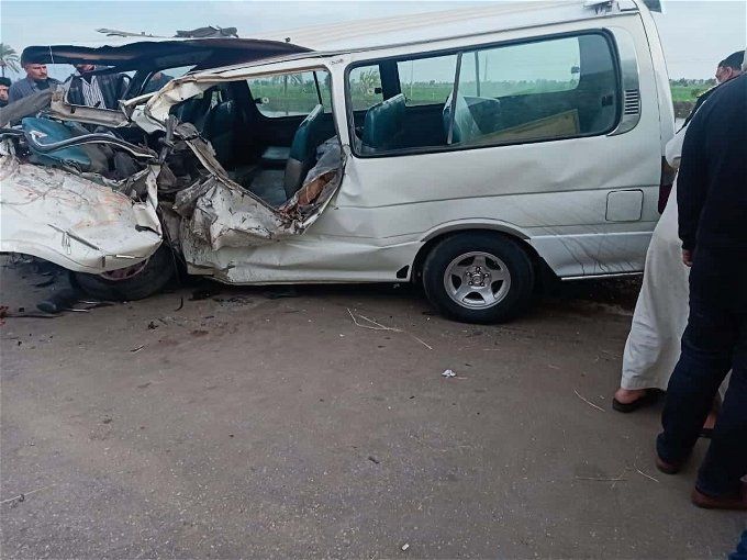 أخبار مصر | بالأسماء .. إصابة 9 أشخاص في حادث انقلاب مروع على طريق دسوق المندورة
