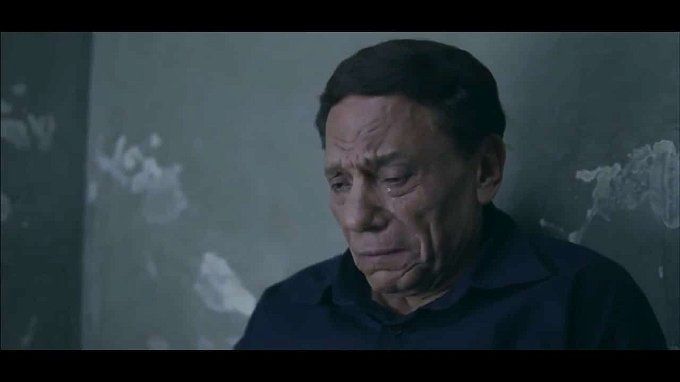 عادل إمام قبل 33 سنة.. تفاصيل أكثر مشهد سينمائي أثر في الزعيم
