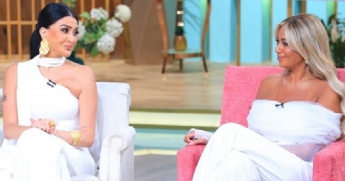 شاهد .. غادة عبد الرازق تعتذر من ابنتها أمام الجميع لهذا السبب