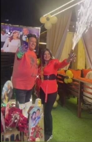 في عيد جوازهم التالت .. حمو بيكا لبس مراته تقلها دهب – شاهد