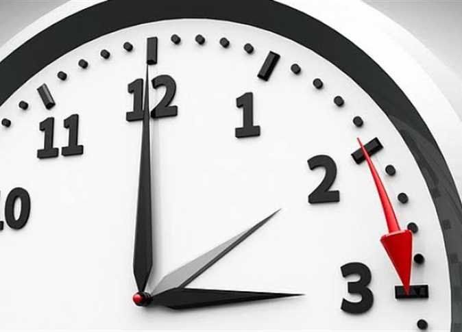 أخبار مصر | موعد انتهاء التوقيت الصيفي.. اعرف رسمياً هتأخرها أمته