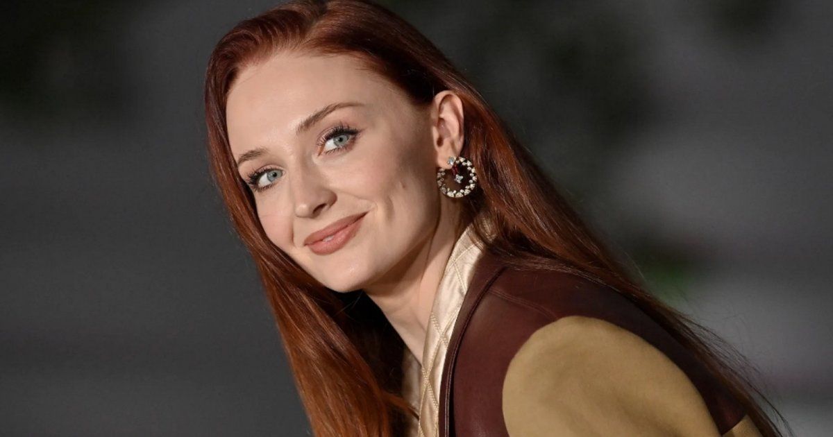 شاهد .. صوفي تيرنر لا تتوقف عن الإحتفال وتستعد للإنتقام