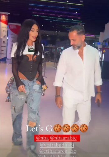 شاهد .. بالصور - مايا دياب تغير لون شعرها وتستعرض رشاقتها بهذه الإطلالة