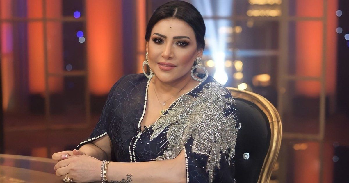 شاهد .. "مخصماك".. فيديو طريف لبدرية طلبة وصاحبة الأغنية