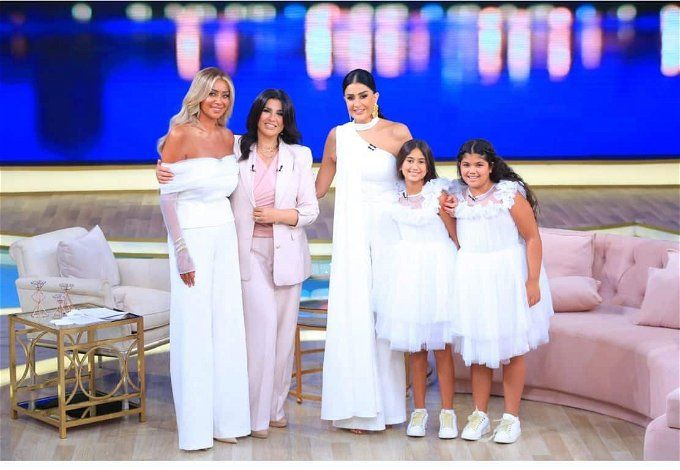 غادة عبد الرازق تكشف أسرار صادمة من حياتها: اتجوزت عشان اتحرر من القيود