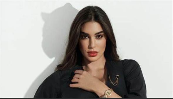 إسمعي نصيحة ياسمين صبري : إمشي حافيه وخدي البركة