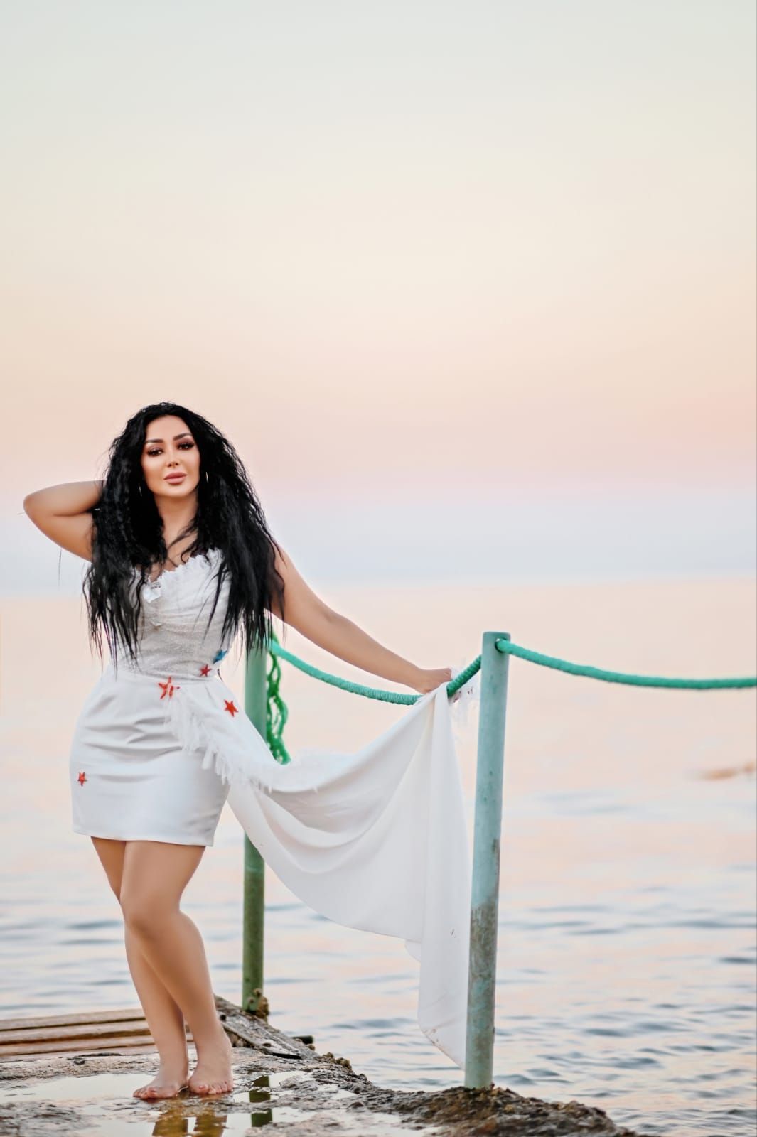 شاهيناز تتألق في أحدث جلسة تصوير دعمًا للسياحة – فيديو وصور