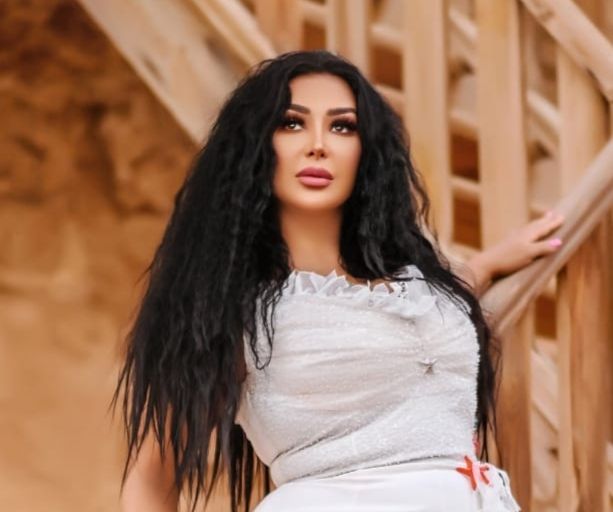 شاهيناز تتألق في أحدث جلسة تصوير دعمًا للسياحة – فيديو وصور