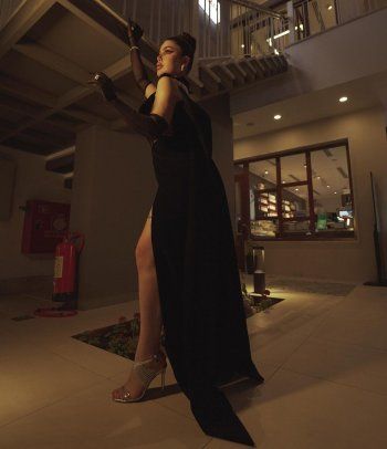 شاهد .. خاص وبالفيديو - اشتي حديد تتحدث عن مشاركتها في مهرجان العراق الدولي .. وتختار قصي خولي