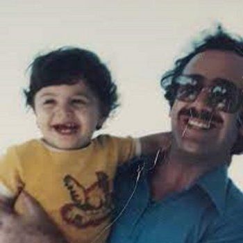 شاهد .. هذا الطفل كبر وأصبح من أهم نجوم الدراما العربية.. فمن هو؟