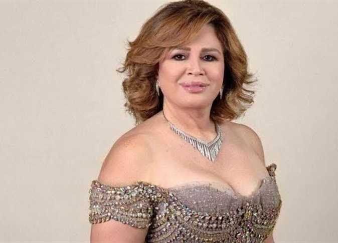 اتفرج .. إلهام شاهين تثير الجدل : بدافع عن الإسلام بكل إمكانياتي