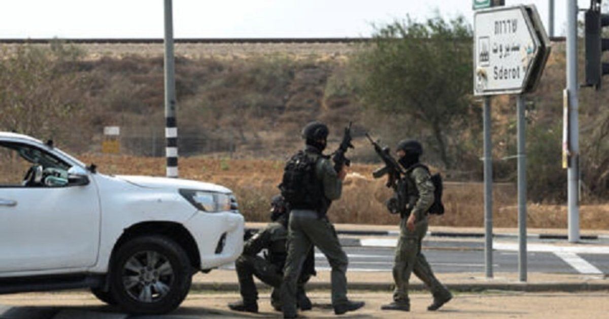 شاهد .. ملكة جمال لبنان لعام 2007: " بيتي مفتوح لأهل الجنوب"