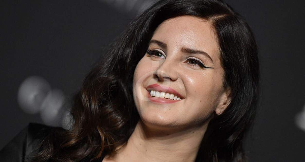 شاهد .. بعد أن اتهمتها بالماسونية.. لانا ديل ري تهاجم هذه المرأة