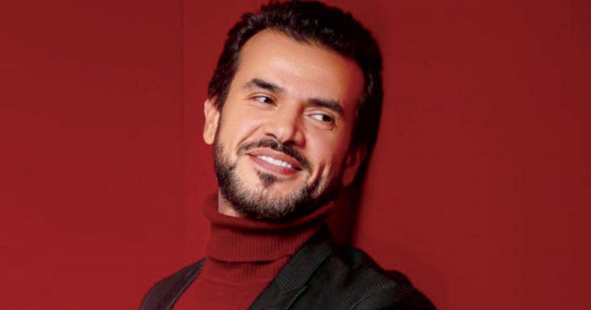 شاهد .. سامو زين يفجع بوفاة أقرب الناس إليه !