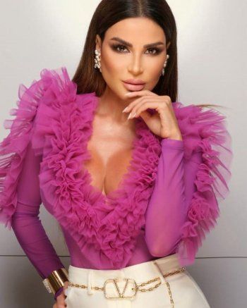 شاهد .. بالصور- بالزهري.. نيللي مقدسي تحتفل بعيد ميلادها وتوجه هذه الرسالة إلى محبيها