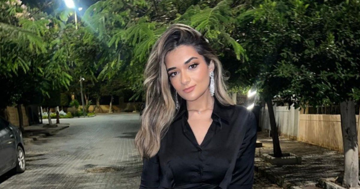 شاهد .. بالصورة- بهذه الكلمات..ملك أحمد زاهر تعايد مي عمر بيوم ميلادها