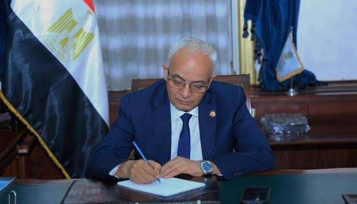 التعليم تكشف حقيقة خروج مادة الكمبيوتر وتكنولوجيا المعلومات من المجموع