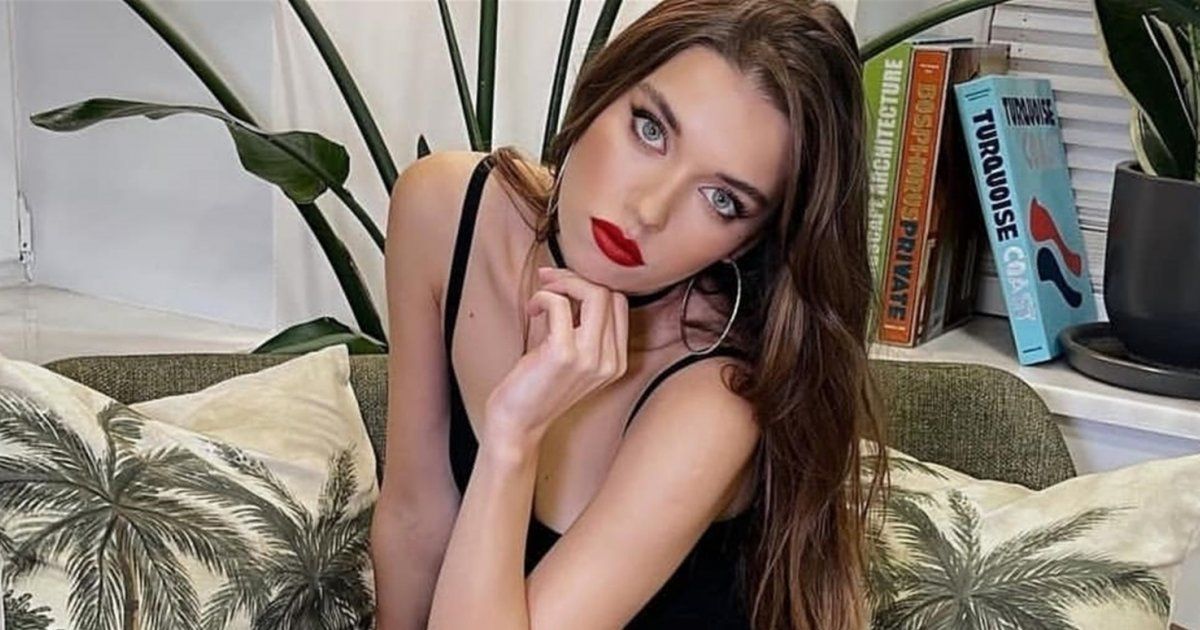 شاهد .. رقصة بطلة "طائر الرفراف" الغريبة تحدث ضجة واسعة