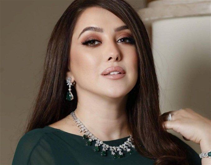 على طريقة الأهلي والترجي.. كندة علوش تدعم الشعب الفلسطيني