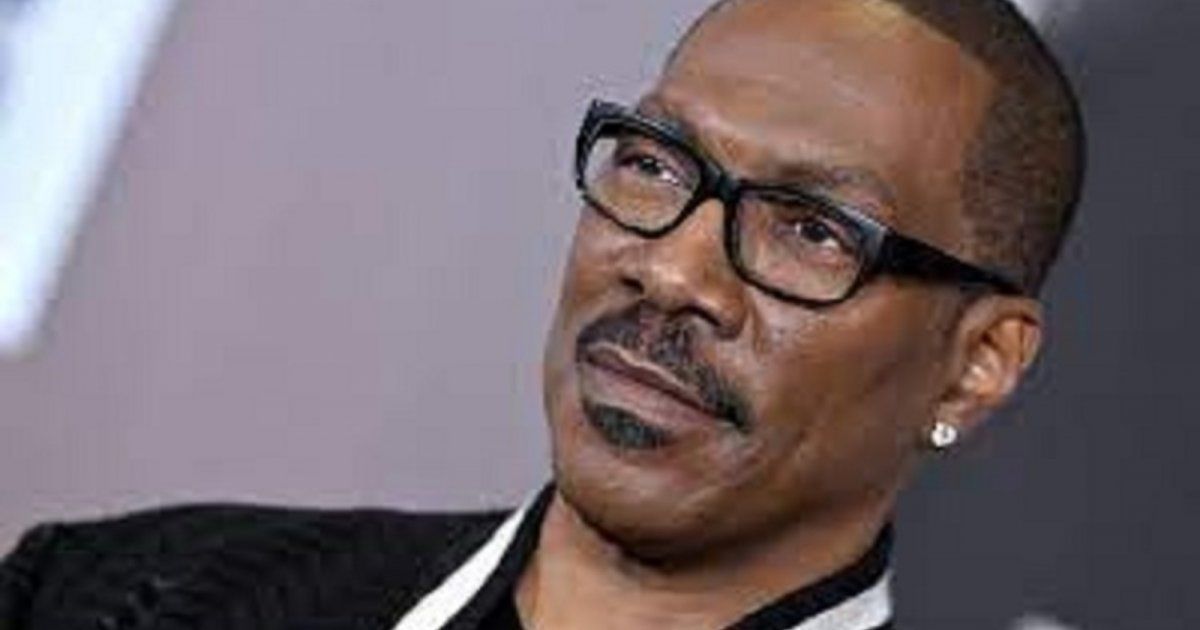 شاهد .. إيدي مورفي يعود بفيلم من أفلام عيد الميلاد