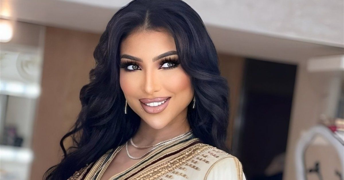 شاهد .. احتفالا بعيد ميلادها... دنيا بطمة تكشف ملامح ابنتها لأول مرة - صور