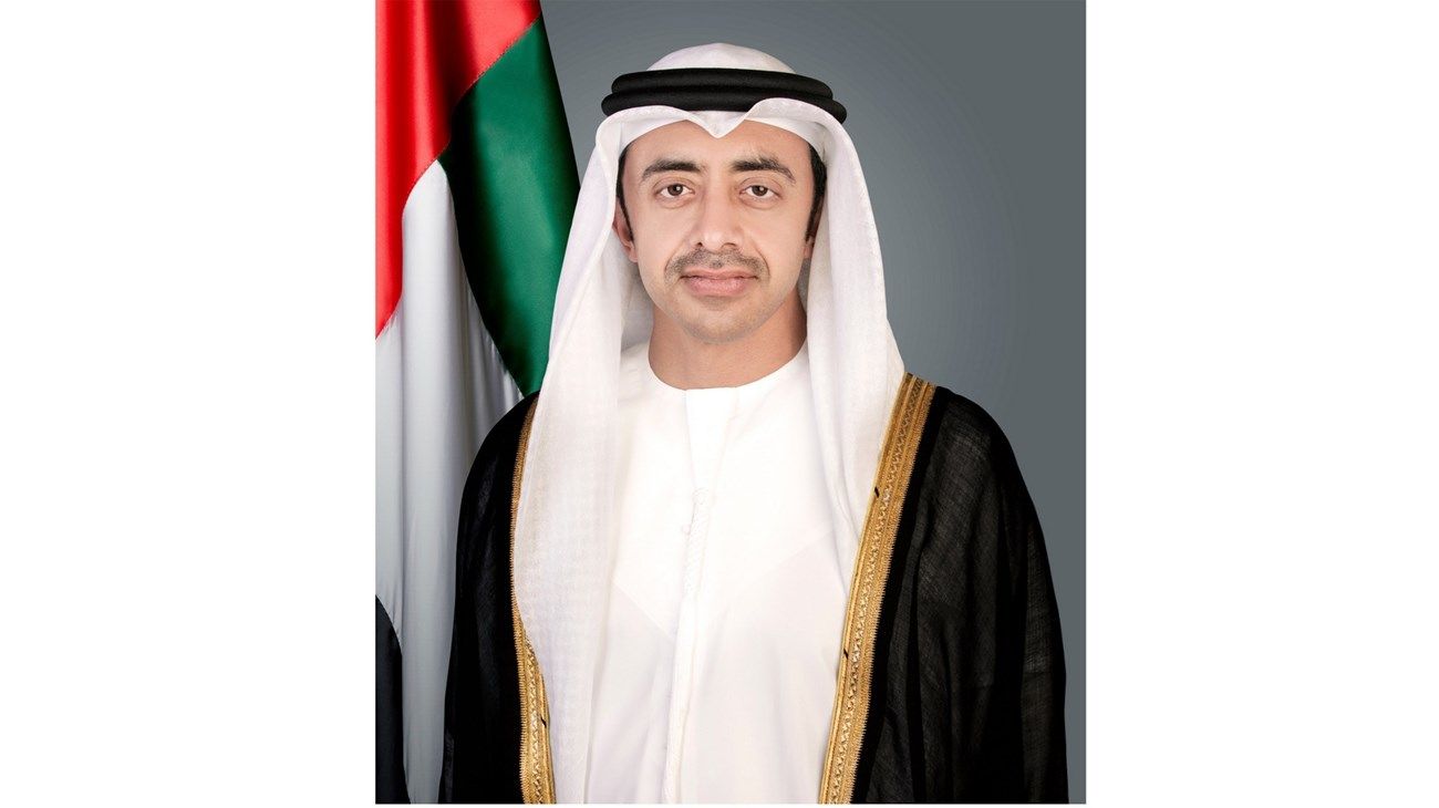 عبدالله بن زايد و وزير خارجية الهند يبحثان هاتفيا جهود خفض التصعيد في المنطقة