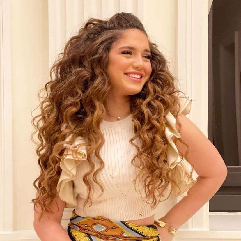 عاجل : إنفصال رنا رئيس عن خطيبها بعد مسرحية برنامج معكم