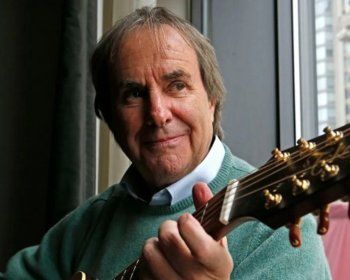 شاهد .. كريس دو بيرغ نجح خارج بلاده قبل أن يشتهر في بريطانيا.. حقق أرقاماً قياسية وهكذا أنهى خيانته لزوجته