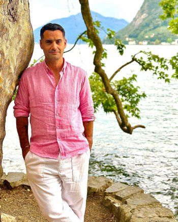 شاهد .. بالصور- من سويسرا وباجواء رومنسية..أيمن قيسوني يتغزل بزوجته نسرين زريق