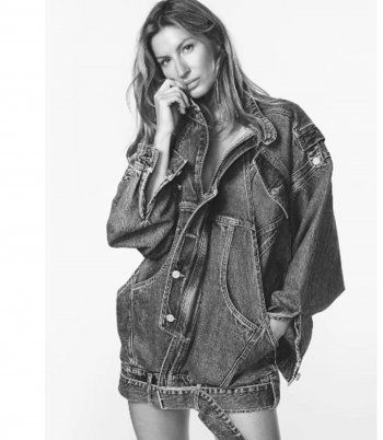 شاهد .. بالصور - جيزيل بوندشين لا ترتدي سوى بنطال الجينز... والسبب؟