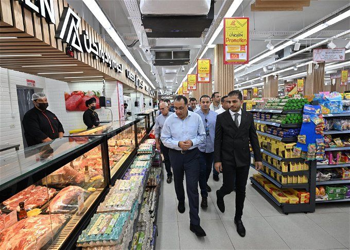 أخبار مصر | رئيس الوزراء يؤكد اهتمام الدولة بإنشاء أسواق حضارية حديثة في المحافظات