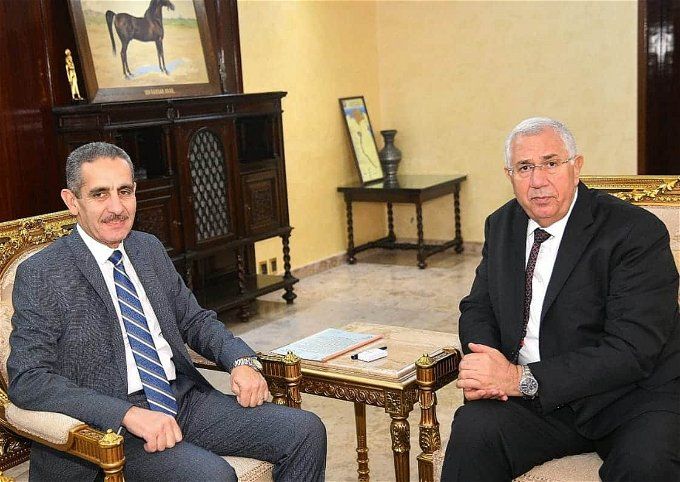 أخبار مصر | وزير الزراعة ومحافظ الغربية يبحثان سبل تنمية المشروعات الزراعية والثروة الحيوانية