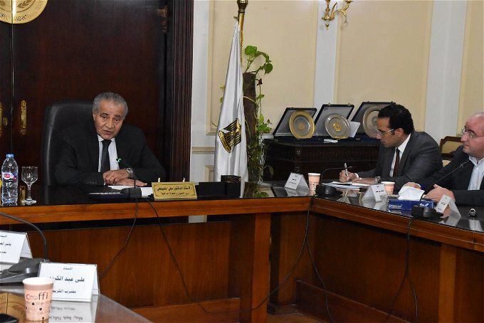 أخبار مصر | وزارة التموين: تعزيز مخزون السلع الأساسية لـ 6 أشهر قادمة