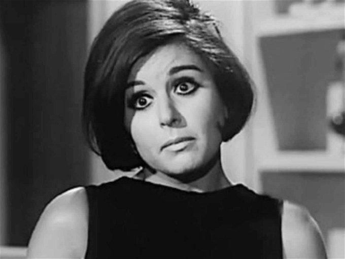 أسرة عبد الحليم حافظ تهدد بمقاضاة عائلة سعاد حسني لهذا السبب