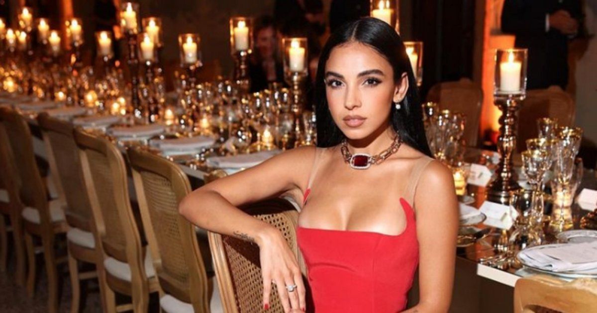 شاهد .. بالصورة- في ذكرى رحيله الـ 8..سلمى أبو ضيف تطلب الدعاء لوالدها