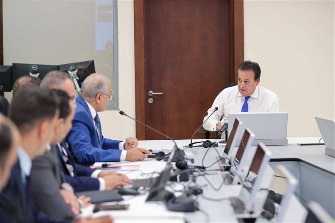 أخبار مصر | وزير الصحة يطمئن على جاهزية المستشفيات للتعامل مع الطوارئ